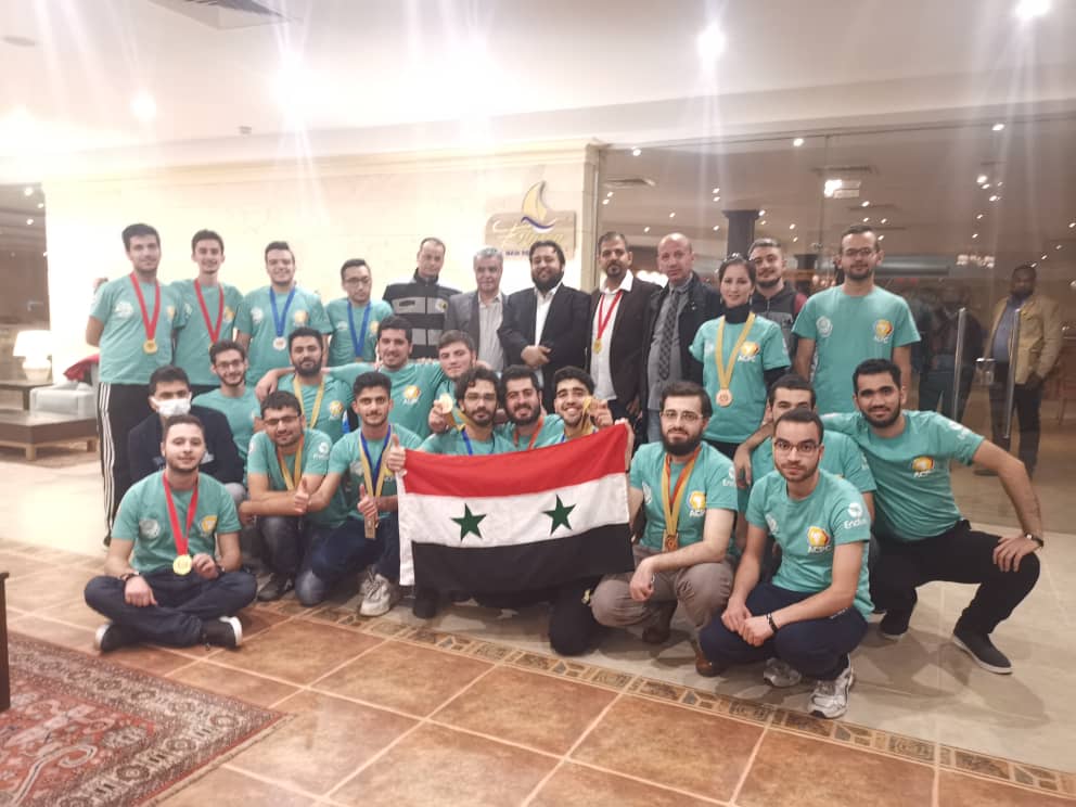 الطلبة السوريون يحصلون على كأس اليافعين وأربع ميداليات في البطولة البرمجية الخامسة والعشرين لجامعات إفريقيا والدول العربية .