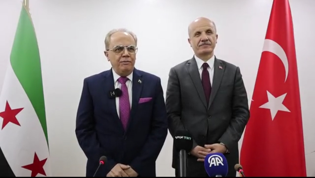 بيان توقيع اتفاقية تعاون بين وزارة التعليم العالي والبحث العلمي مع رئيس مجلس التعليم العالي التركي 