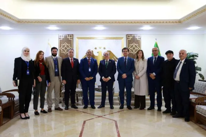وزير التعليم العالي والبحث العلمي  يلتقي وفد منظمة العمل الدولية برئاسة  المدير القطري للمنظمة