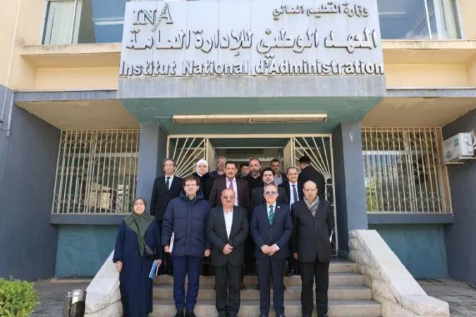 وزير التعليم العالي والبحث العلمي يُجري جولة تفقدية في المعهد الوطني للإدارة العامة (INA)