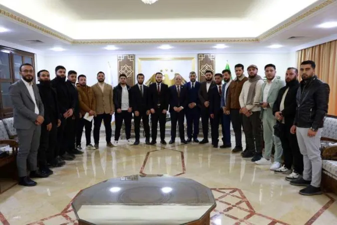 وزير التعليم العالي  يستقبل ممثلي طلبة جامعات الشمال السوري،  ، ويستمع لآرائهم حول الصعوبات وأوضاع السكن والنقل والأقساط الدراسية.