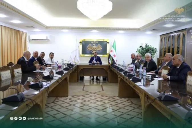 لجنة شؤون الطلاب في وزارة التعليم العالي، برئاسة معاون الوزير لشؤون الطلاب تناقش عدداً من القضايا الطلابية والأكاديمية.
