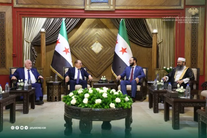 وزير التعليم العالي يزور محافظة حلب ويلتقي بالمحافظ بمشاركة وزير الأوقاف  ورئيس جامعة حلب، للاطلاع على واقع التعليم العالي في المدينة وريفها.