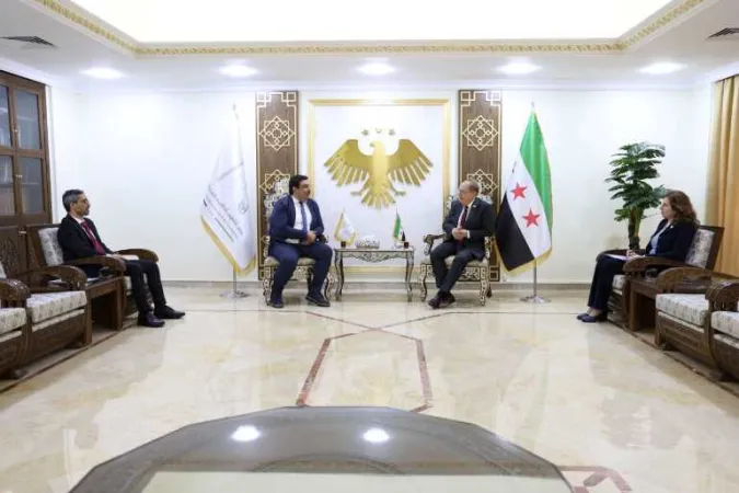لقاء وزير التعليم العالي والبحث العلمي  ورئيس الجمعية العربية الأوروبية لطب العيون.