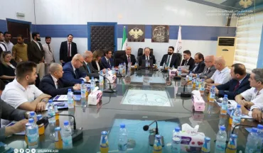 لقاء  وزير التعليم العالي  ومحافظ طرطوس مع عمداء الكليات فيالجامعة ، بحضور رئيس الجامعة .