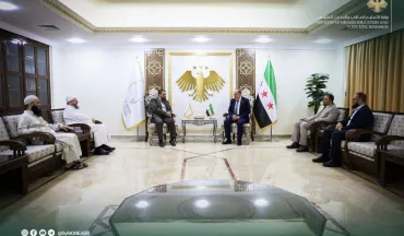 وزير التعليم العالي يناقش مع رئيس الجامعة الإسلامية الخاصة سبل تحديث آليات المفاضلة وتوسيع فرص قبول الطلبة الدوليين.