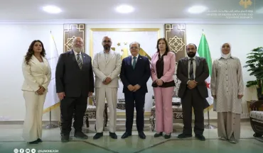 وزير التعليم العالي يبحث مع المدير الإقليمي لشركة إنتر هيلث الكندية، سبل التعاون وتبادل الخبرات.
