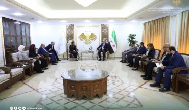 وزير التعليم العالي يبحث مع وفد شبكة «الآغا خان» للتنمية آفاق التعاون المشترك.